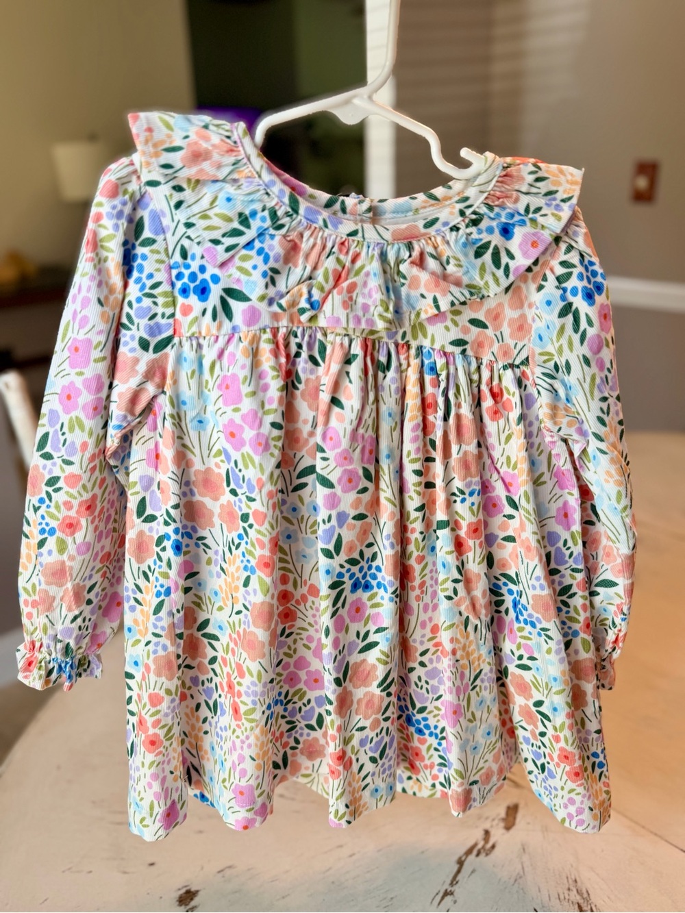 Floral Long-Sleeve Ruffle Collar Top - Multicolor - Picture 2 of 2